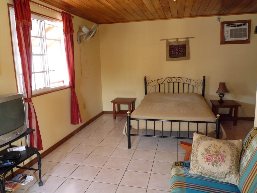 Hotel Posada Isla Chica Bocas del Toro Номер фото