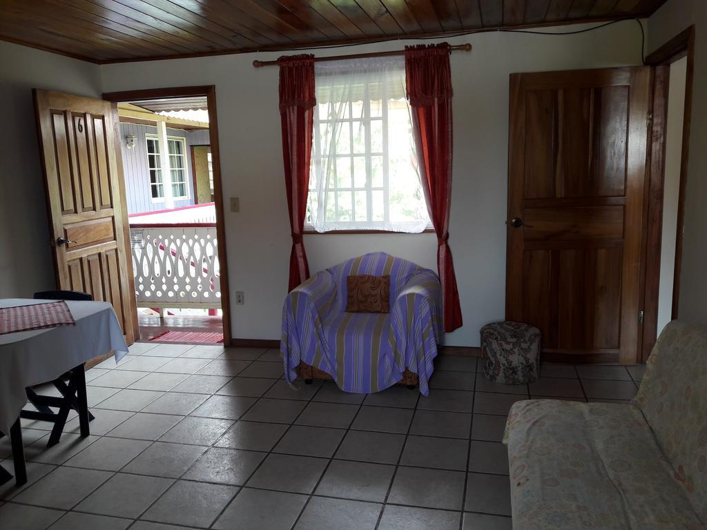 Hotel Posada Isla Chica Bocas del Toro Экстерьер фото